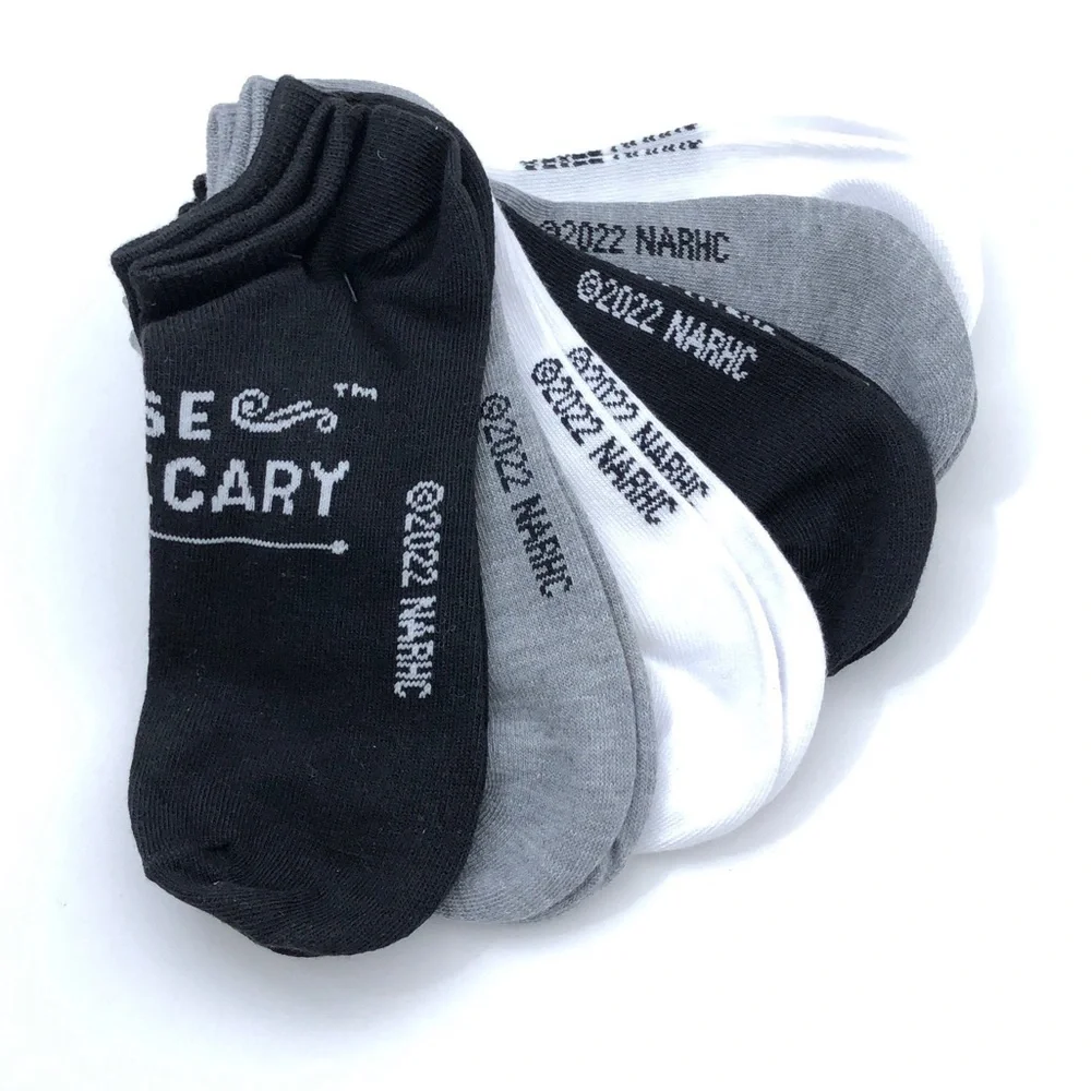 Schitts Creek 6-Pack Black White Gray Novelty Ankle Socks